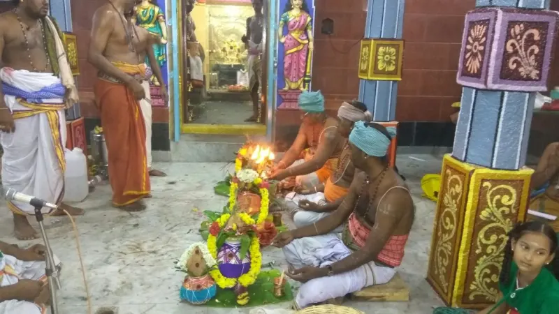 அம்மன் கோவில் (7)